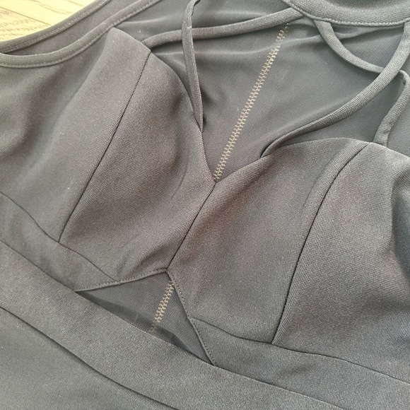 Black Dress - Picture 8 of 8